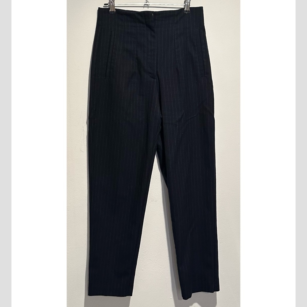 Cropped striped black trousers